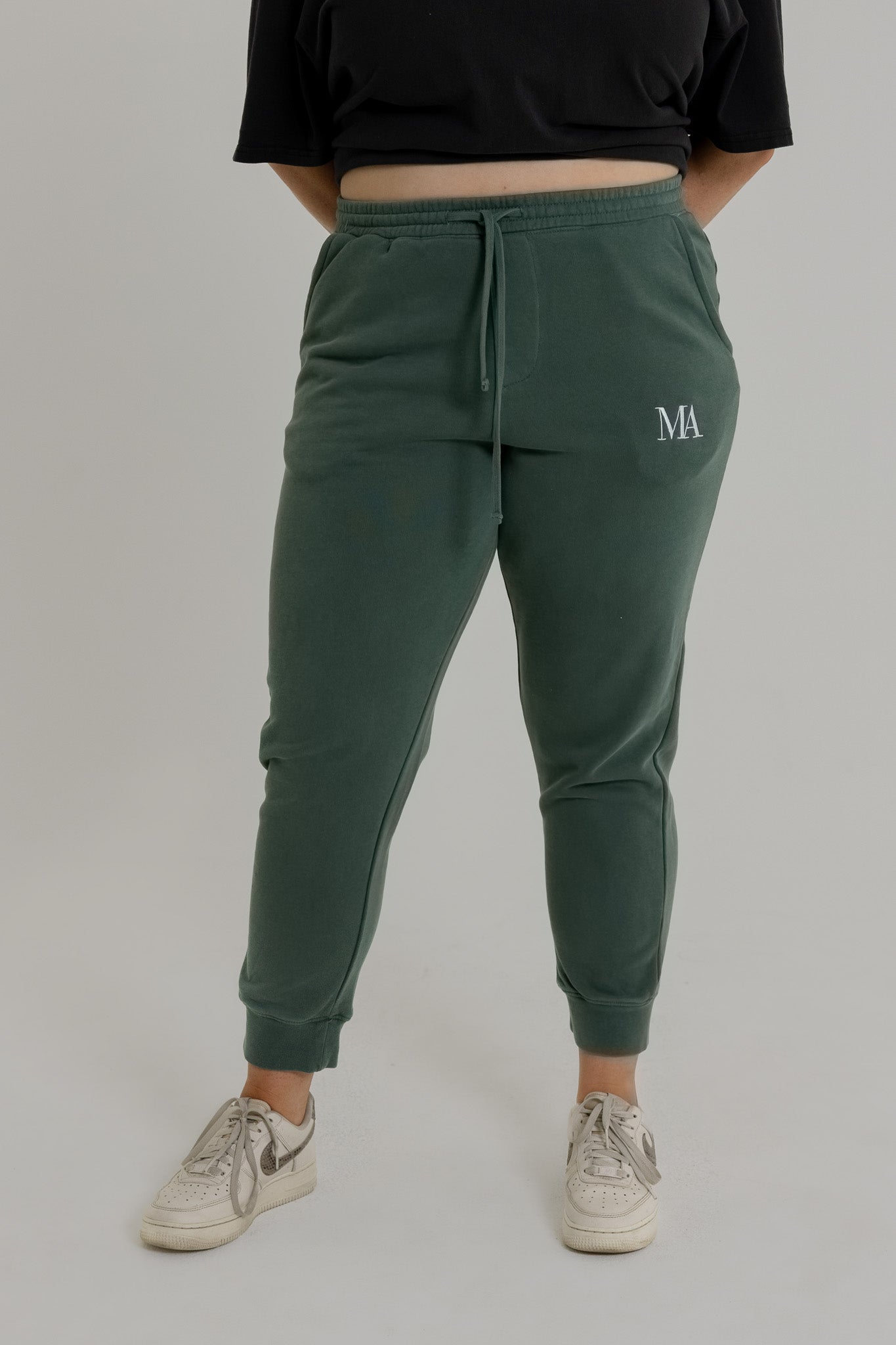 Modern Arab Sweatpants